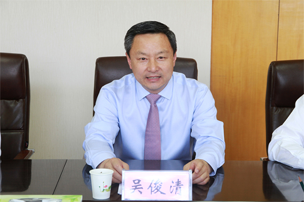 我校举行荣聘金智新院士仪式 我校举行荣聘金智新院士仪式