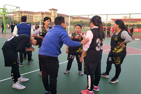 恭贺bet36365官网在bet36365路检测中心新生杯女子篮球赛中喜获亚军 恭贺bet36365官网在bet36365路检测中心新生杯女子篮球赛中喜获亚军