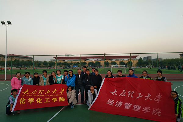 恭贺bet36365官网在bet36365路检测中心新生杯女子篮球赛中喜获亚军 恭贺bet36365官网在bet36365路检测中心新生杯女子篮球赛中喜获亚军