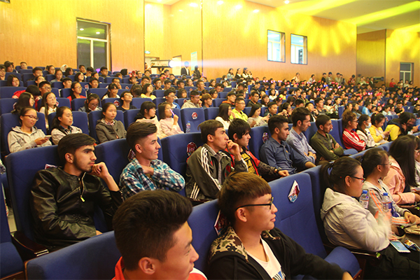 bet36365路检测中心举行2016级新生开学典礼暨迎新晚会 bet36365路检测中心举行2016级新生开学典礼暨迎新晚会